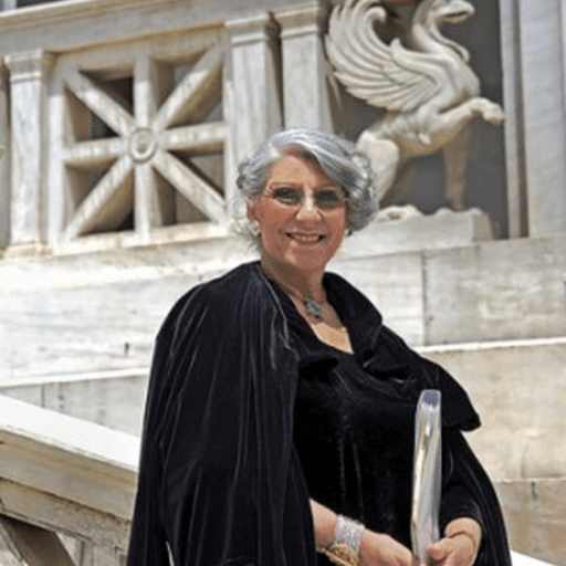 Άρτεμις Σκουμπουρδή